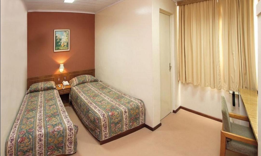 Lira Hotel Curitiba Kültér fotó