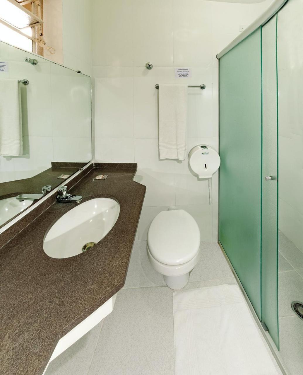 Lira Hotel Curitiba Kültér fotó