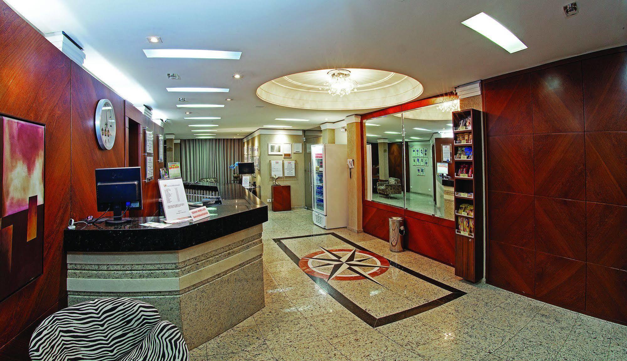 Lira Hotel Curitiba Kültér fotó